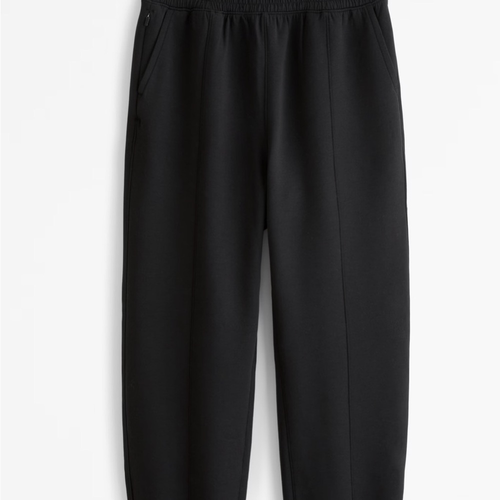 YPB neoKNIT Sweatpant A&F